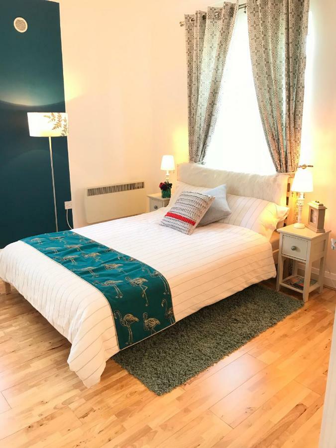 Modern Boutique Studio Apartment Bournemouth Luaran gambar