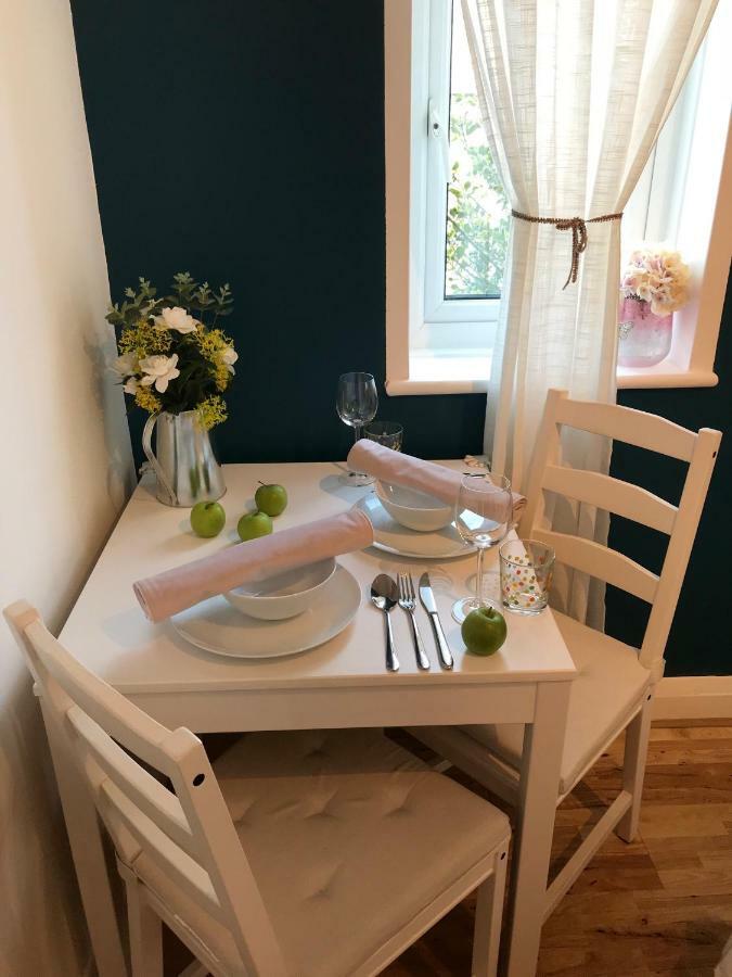 Modern Boutique Studio Apartment Bournemouth Luaran gambar